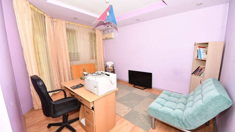 Vila spatioasa, constructie solida, zona micro 17 – Galati - Poză 28