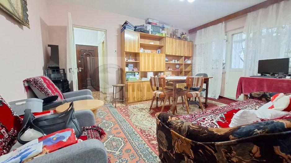Apartament 3 camere Dacia, etaj 3, fara risc, pe mijloc - Poză 2