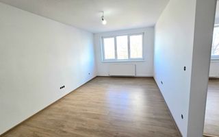 De vânzare Apartament 2 camere Luceafărul Satu Mare - Poză 4