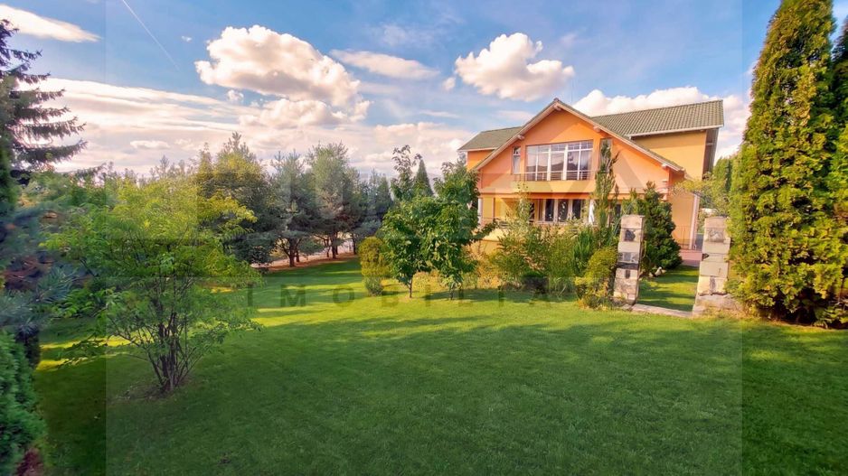 Vila exclusivista 400 mp, teren 2400 mp - zona Faget - Poză 2