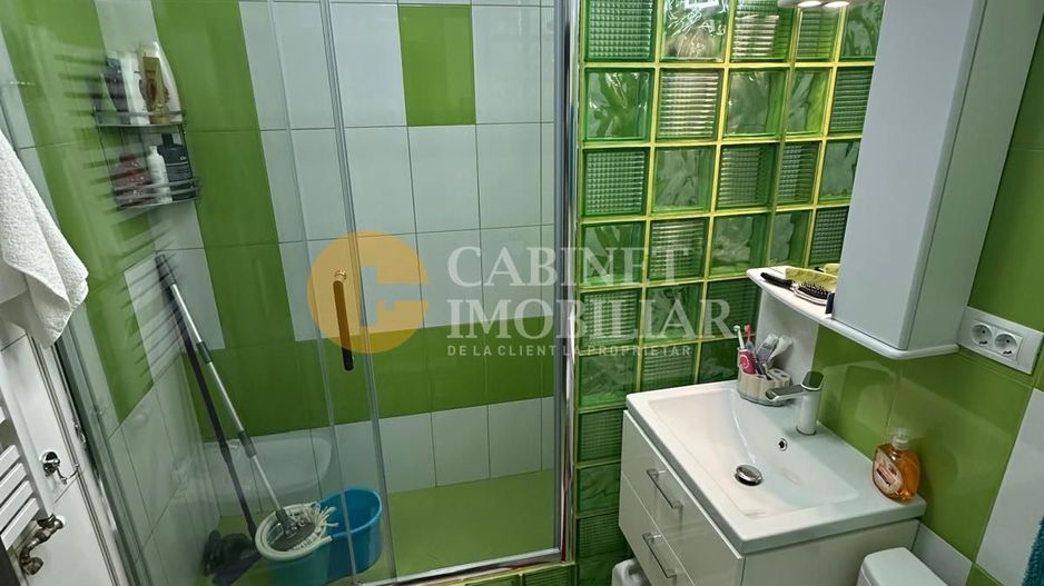 2 camere DECOMANDAT | RENOVAT - BLOC 1984 - MOBILAT si UTILAT - CANTA - Poză 4