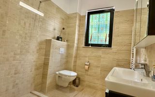 Vila care redefinește echilibrul între rafinament, spațiu și liniște - Poză 66