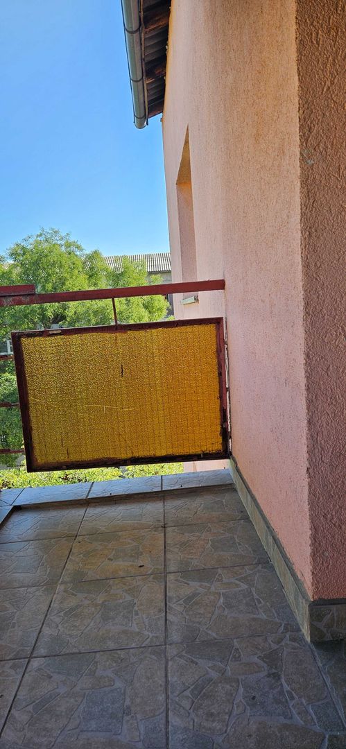 BRASADAS vinde ap 2 cam. Micro 16, etaj 4/4. - Poză 7