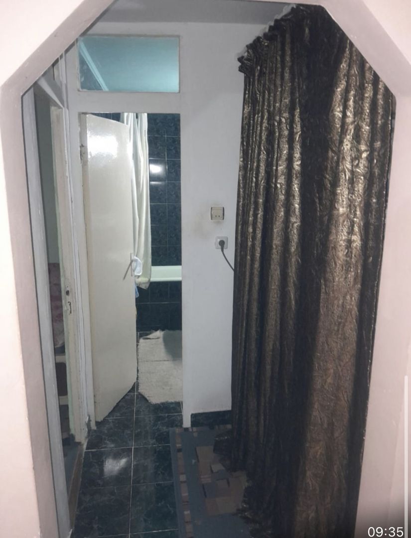 ageuropa.ro vinde ap. 2 cam. în Micro 16 la etajul 4. - Poză 2