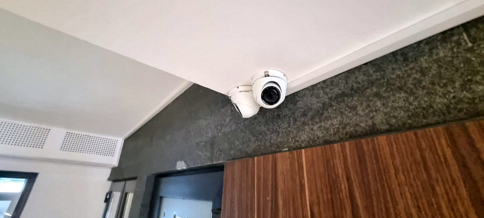 Apartament modern într-un complex rezidențial privat - Poză 36