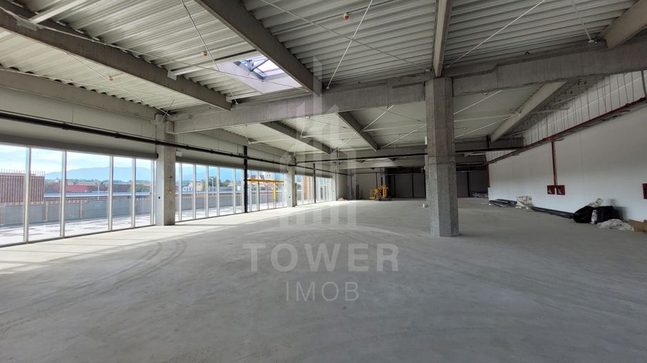 Spațiu comercial de închiriat – 1.200 mp + terasă 350 mp – Cisnădie - Poză 4