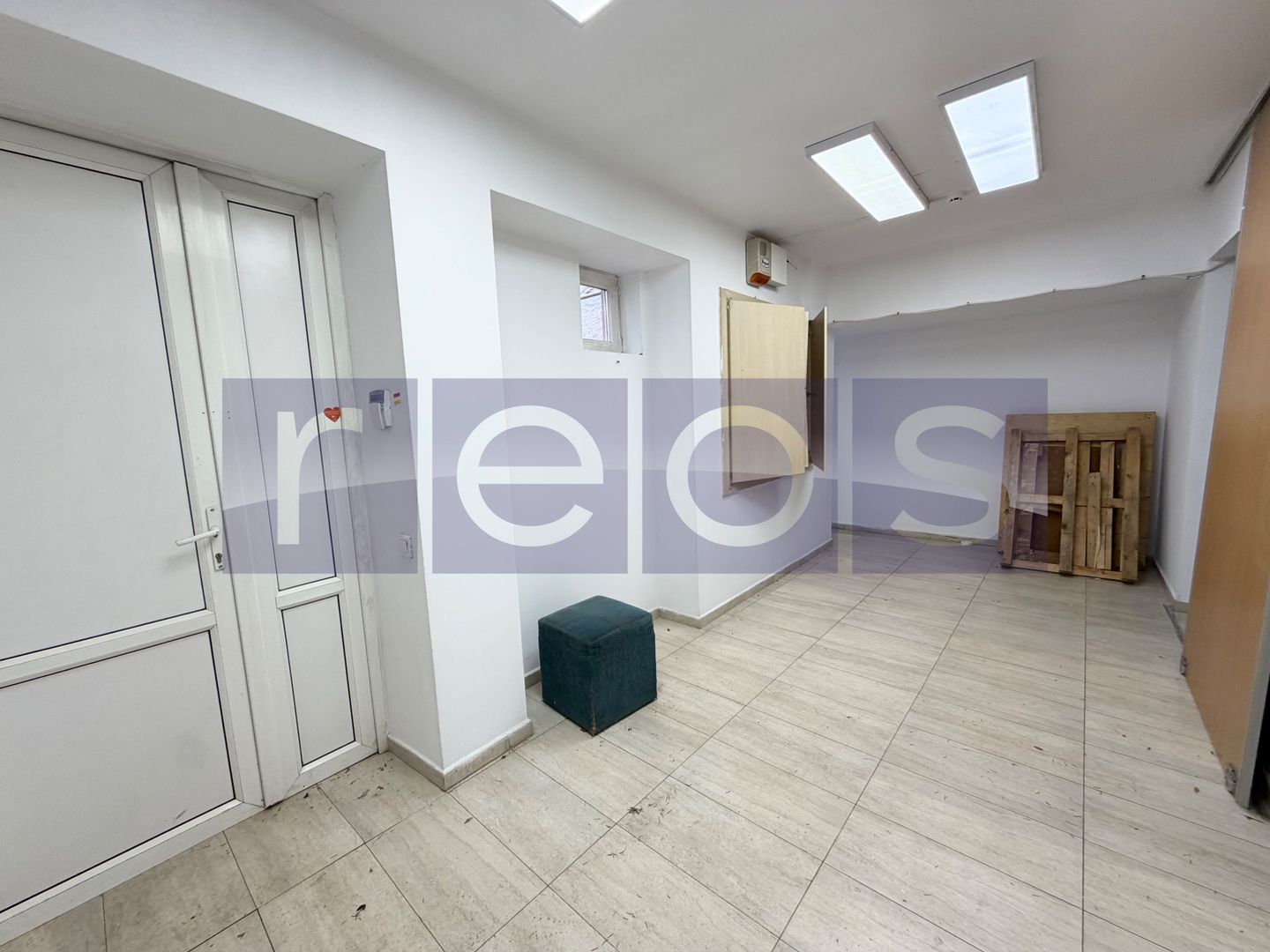 ÎNCHIRIERE SPATIU COMERCIAL | 250 MP | ZONA CENTRALA | PIAȚA  VICTORIEI - Poză 7