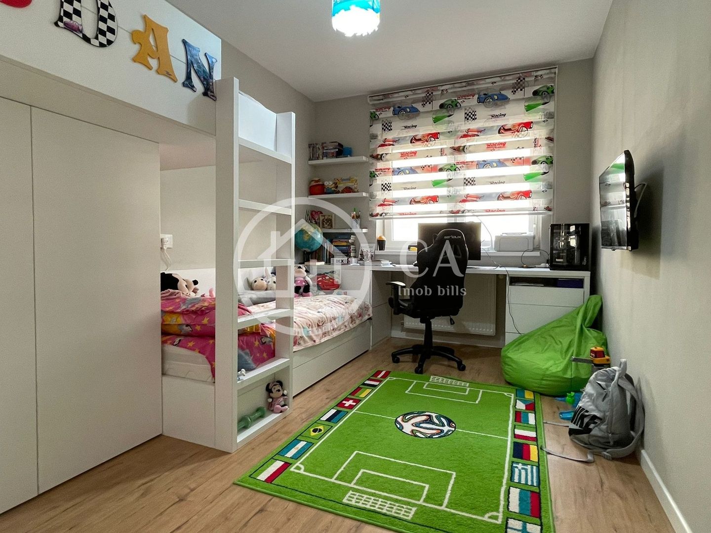 Apartament LUX de vanzare cu 3 camere în zona Calea Aradului, Oradea - Poză 3