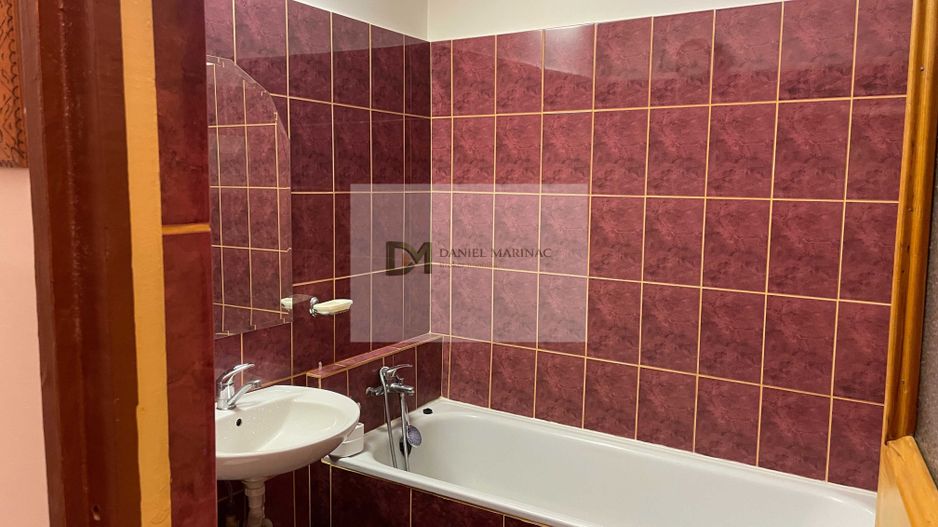 2 camere  Fratii Golesti - Poză 5