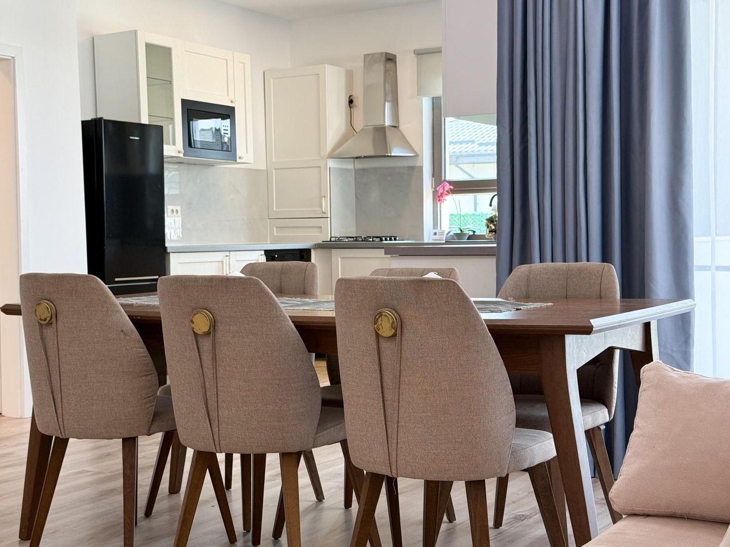 Nature&Comfort**4 Room Villa Corbeanca**Commission 0% - Poză 1