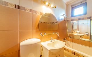 Apartament 2 camere luminos, zona excelenta Podgoria - Poză 4