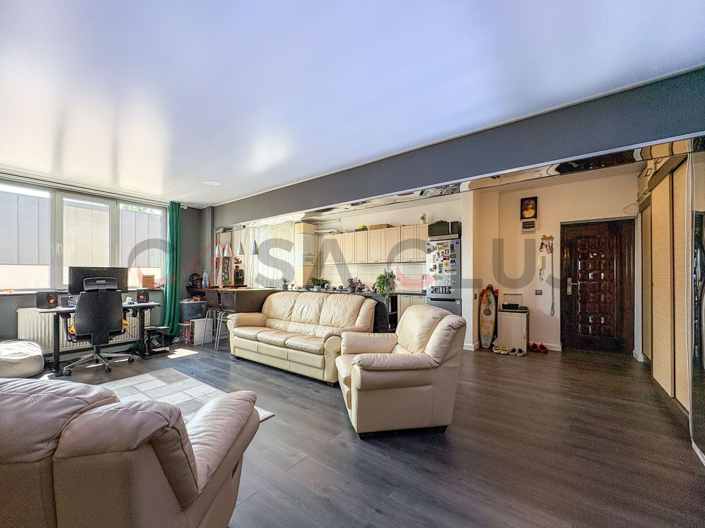 Apartament cu 2 camere, vedere panoramică  in Andrei Muresanu - Poză 2