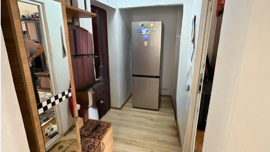 Apartament 2 camere 46 M² + balcon 10 M² cu priveliste Simeria - Poză 7