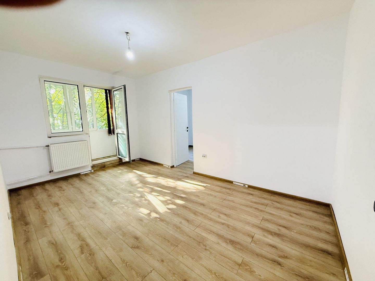 Șagului | 2 camere | Renovat recent | Etaj intermediar | Zonă verde - Poză 6