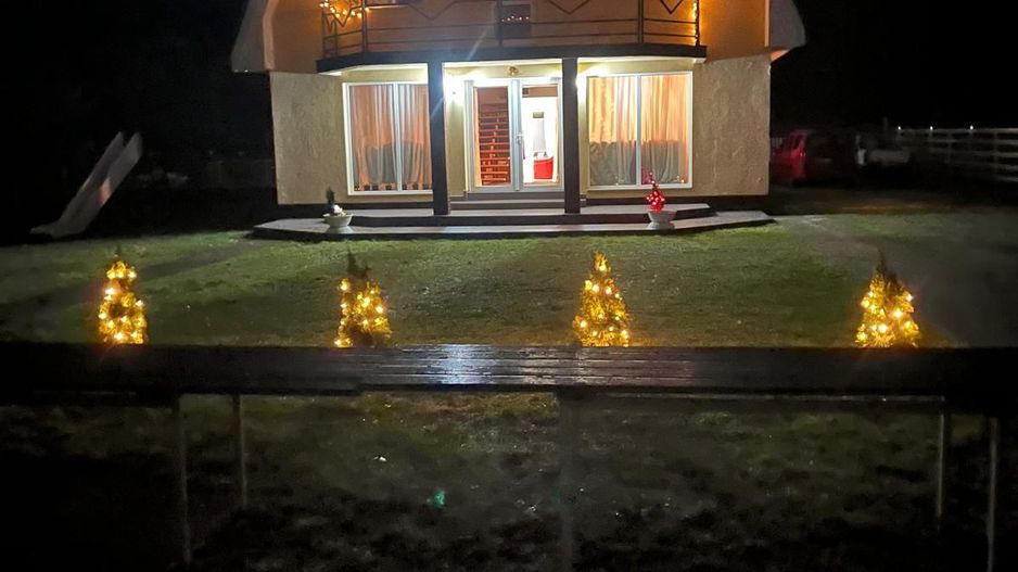 Casa de vanzare in localitatea Cuzap - Poză 3