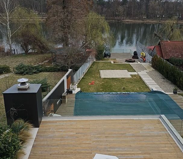 Vila superba în Mogoșoaia cu deschidere la lac - Poză 14