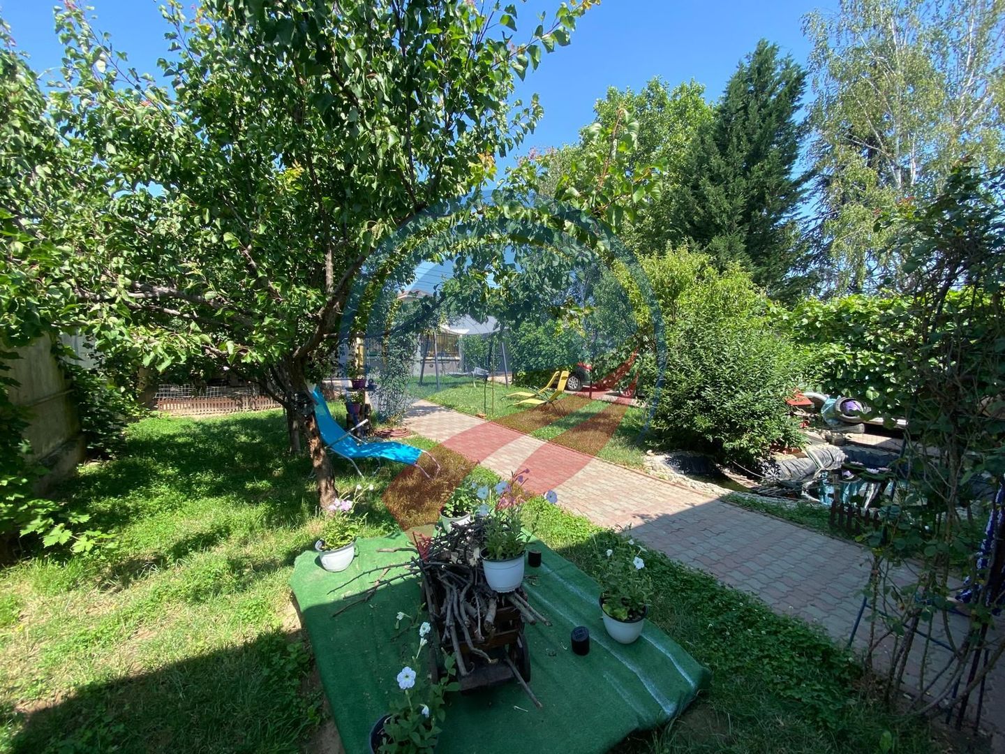 CASA DEOSEBITA APROAPE DE PROMENADA IN EUROCARTIER - Poză 15