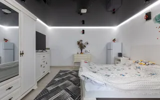 Clădire și teren pentru investiție, central Roman - Poză 12