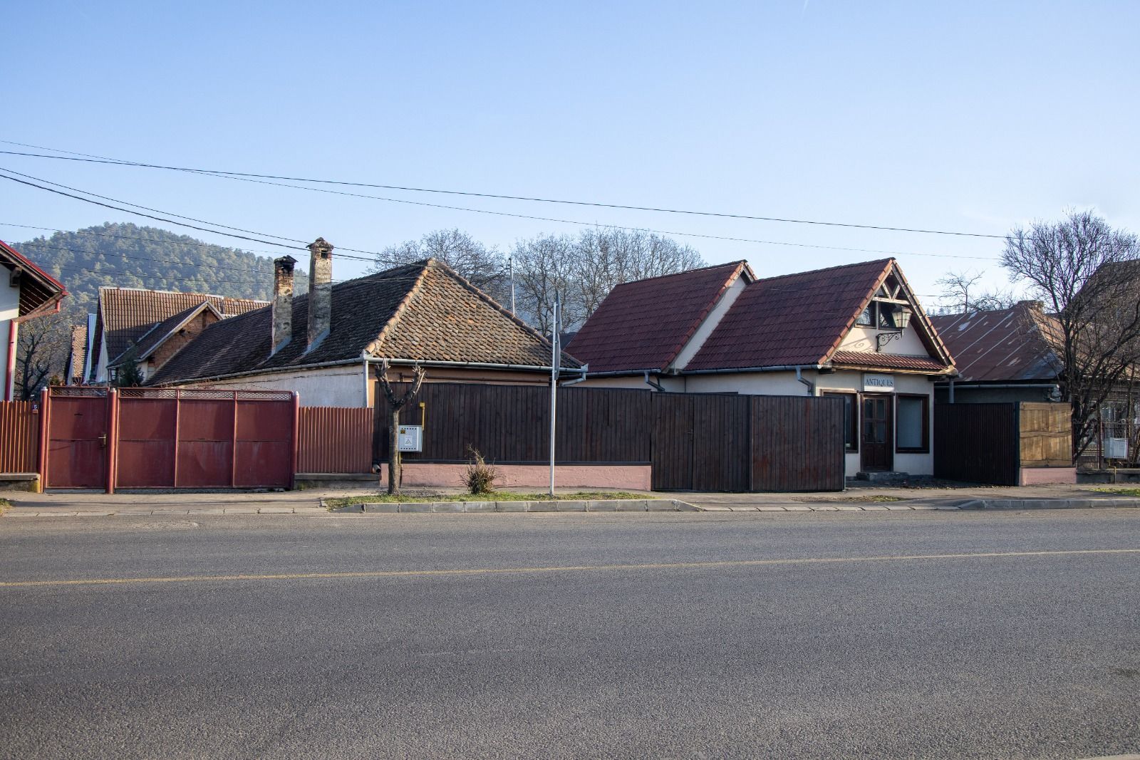 Casa de vanzare Rasnov + Spatiu Comercial | Teren 1062mp - Poză 3