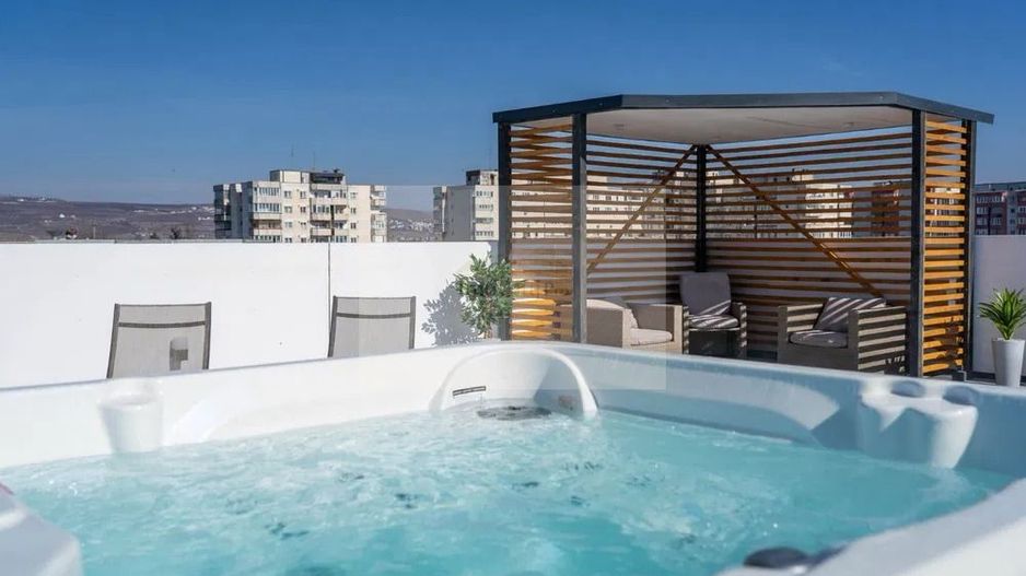 Penthouse LUX cu terasă 150 mp & jacuzzi | Iulius Mall – FSEGA - Poză 1