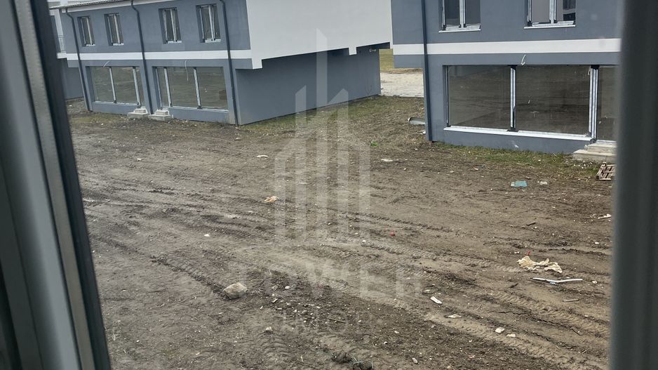 /// Casa de vanzare la intrare in Rasinari! /// - Poză 19