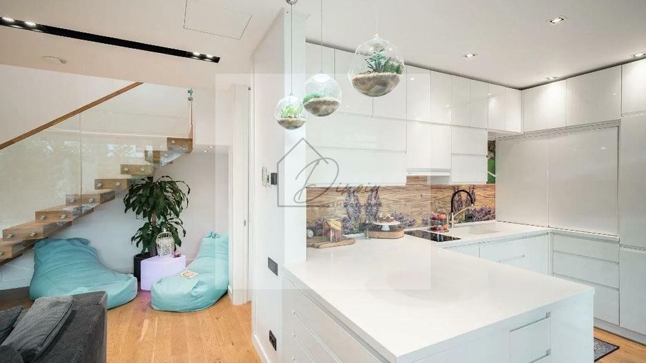 Vila pasiva (verde) de lux 4 camere Complex Amber Gardens Tunari - Poză 8