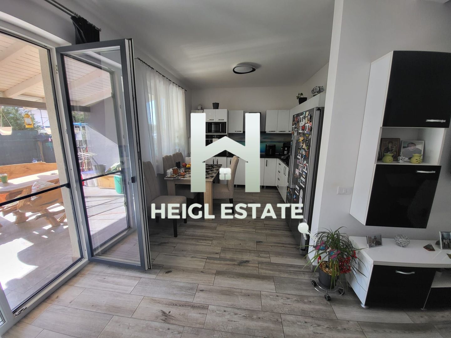 Duplex mobilat cu 3 camere in Mosnita Noua zona Primariei - Poză 5