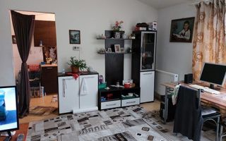 Vand apartament cu 1 camera in Floresti. - Poză 1