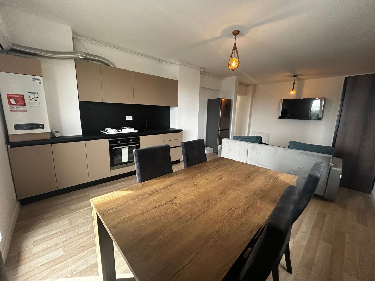 South Side Residence - Poză 5