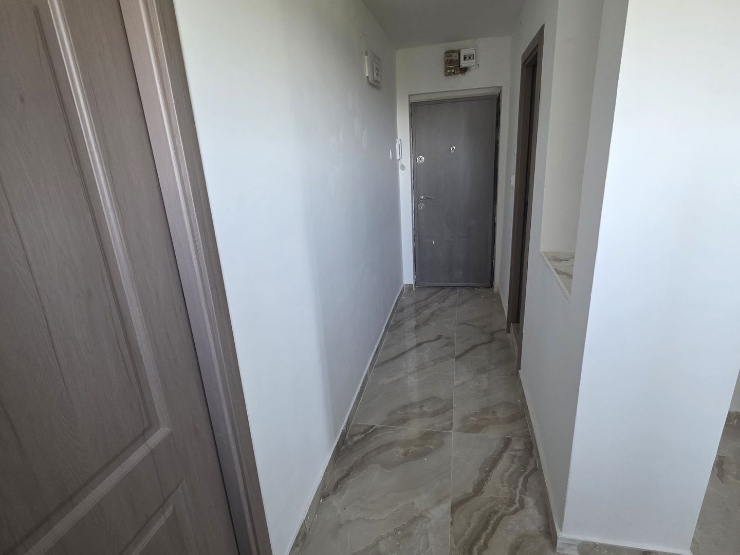 Apartament 2 camere, Bld. Brancoveanu, zona Huedin. - Poză 7