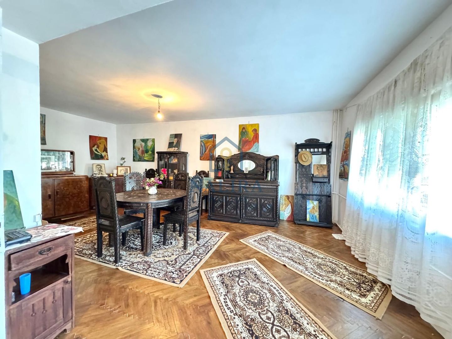 Apartament tip casa de vanzare  P+2  cu garaj -  Sasar - Poză 3