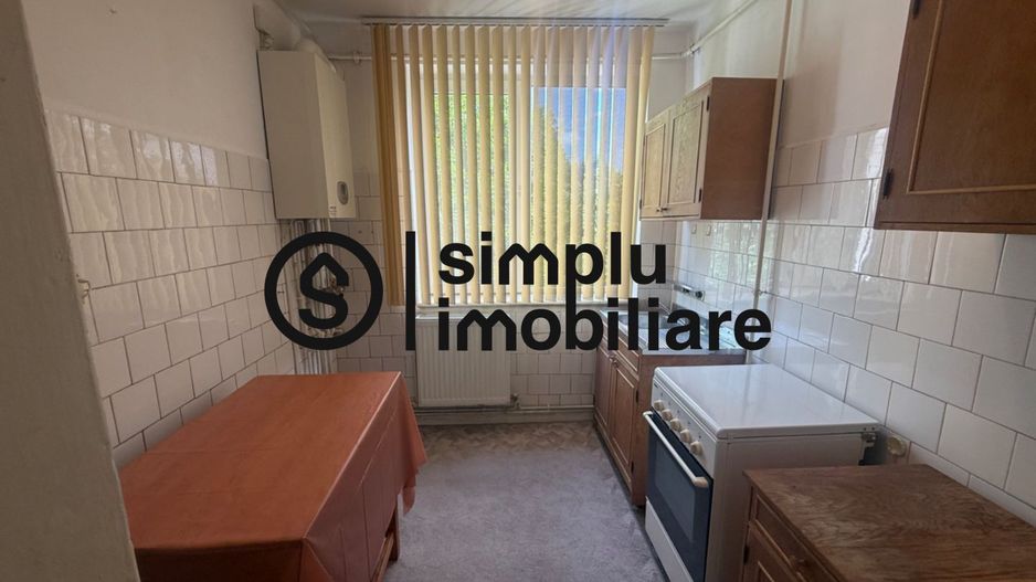 2 camere, et 3/4, centrala, Titulescu - 115 000 Euro - Poză 6
