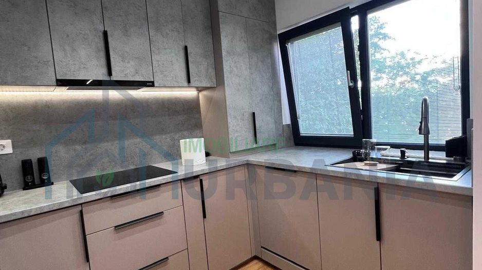Închiriere apartament 3 camere, Splai Bahlui, bloc B1, zona Palas, Iași - Poză 2
