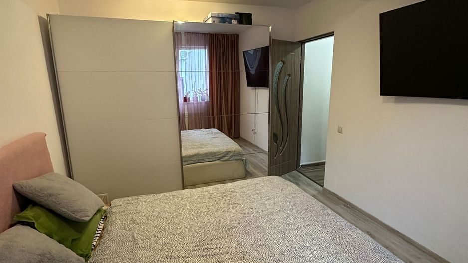 Apartament decomandat 3 Camere Turnu Magurele - Poză 5