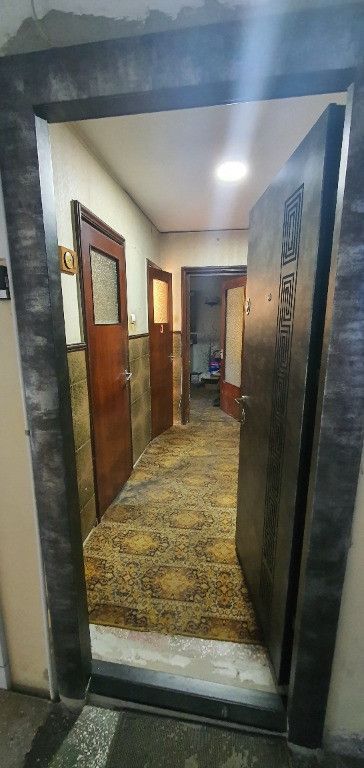 Apartament 4 camere decomandat Rahova - Poză 1