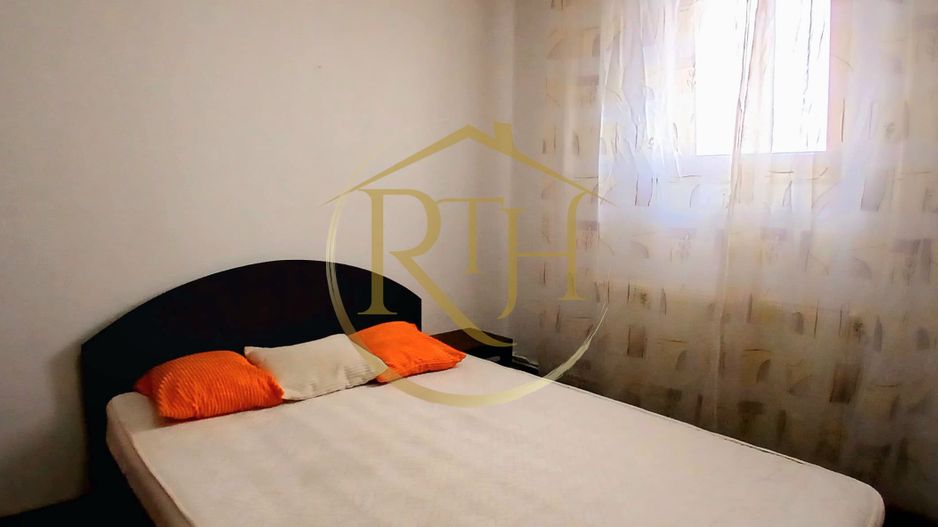 Oferim spre inchiriere, 2 camere, centrala proprie, parcare, Complex - Poză 1