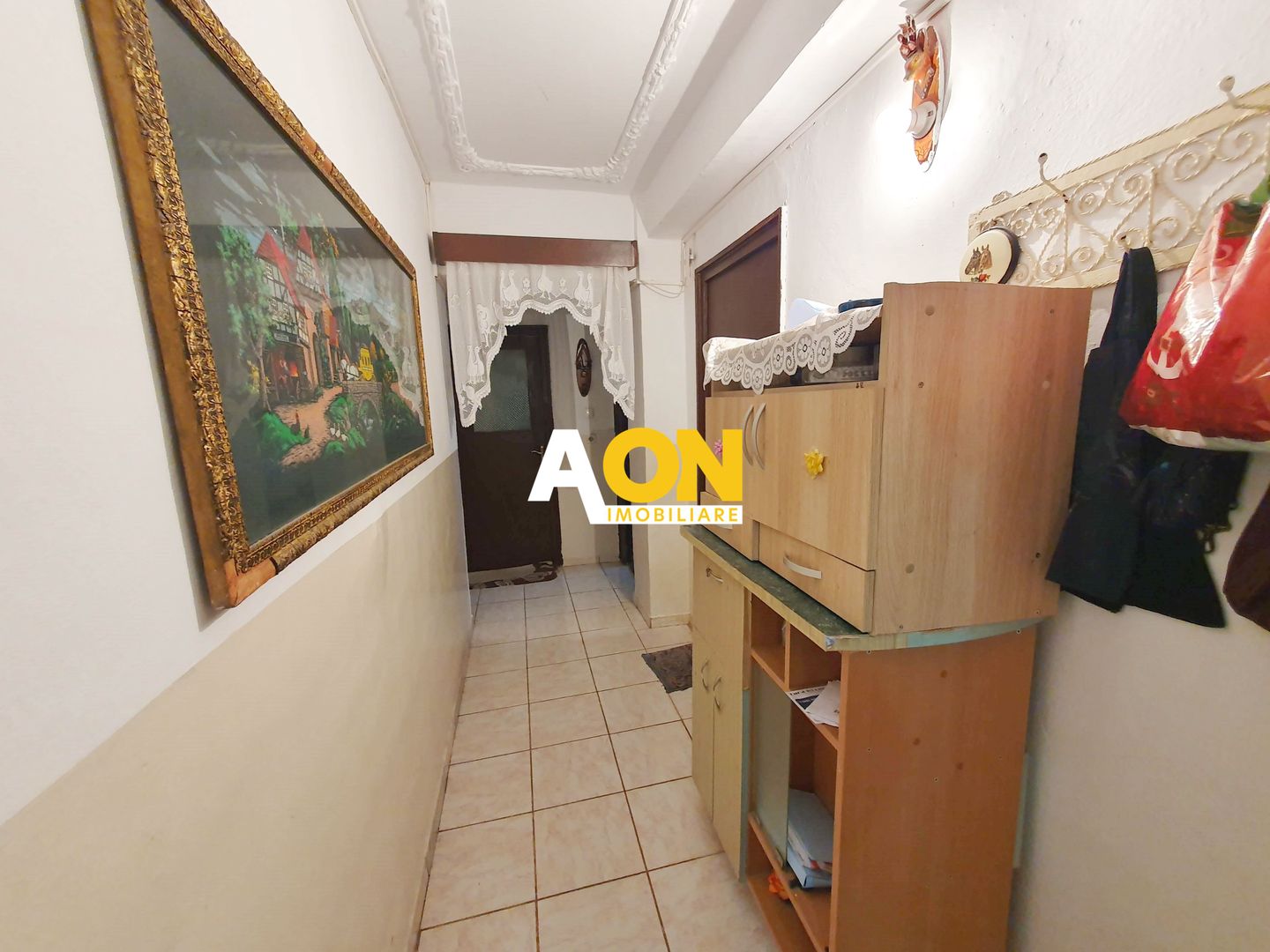 Apartament 4 camere, decomandat, Ampoi 2 - Poză 9