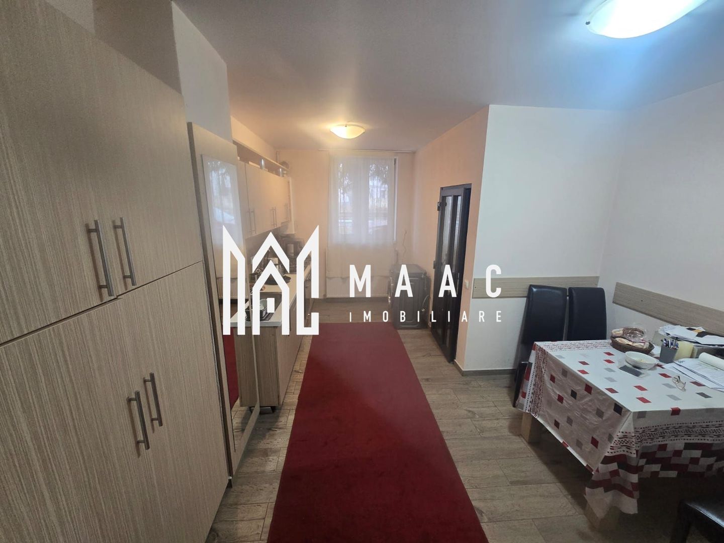 Casa de vanzare 2 apartamente separate garaj si curte zona piata Cluj - Poză 10