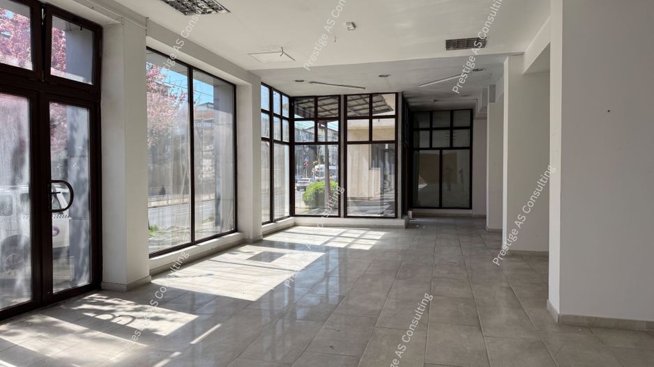 Spatiu comercial 485 mp | Stradal | ISU | 3 intrari | L Rebreanu - Poză 3