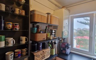 Vand apartament cu 4 camere in zona spitalul judetean,comision ,,0'' - Poză 12