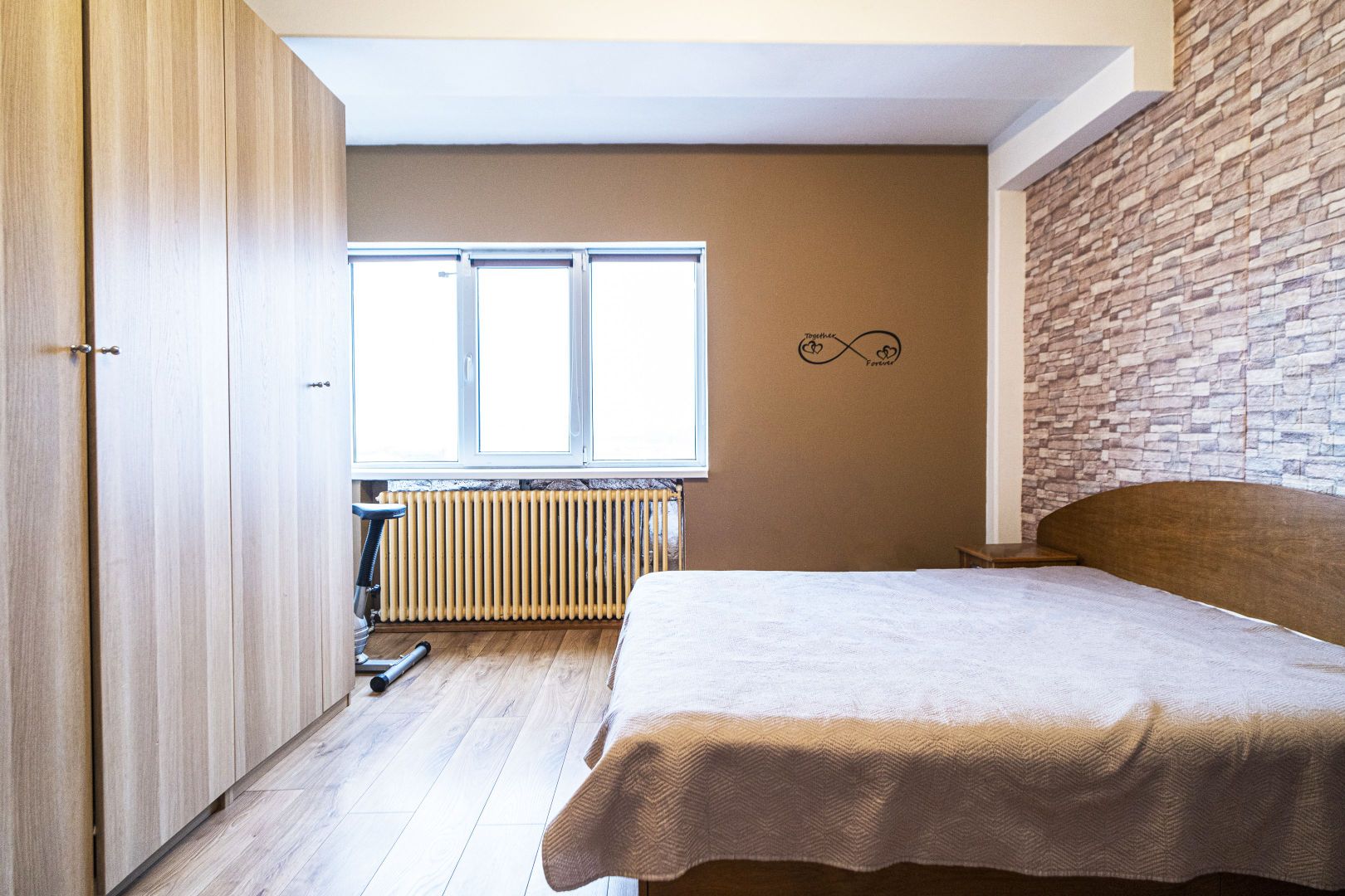 Cismigiu - Berthelot, 5 camere pe 2 nivele, pretabil investitie /birou - Poză 2