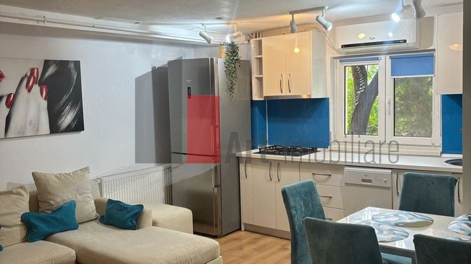 Inchiriere apartament 3 camere -Pacii - Poză 8