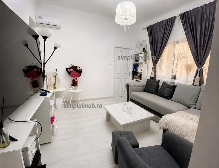 Apartament 2 camere renovat complet zona Armeneasca  centrala proprie - Poză 3