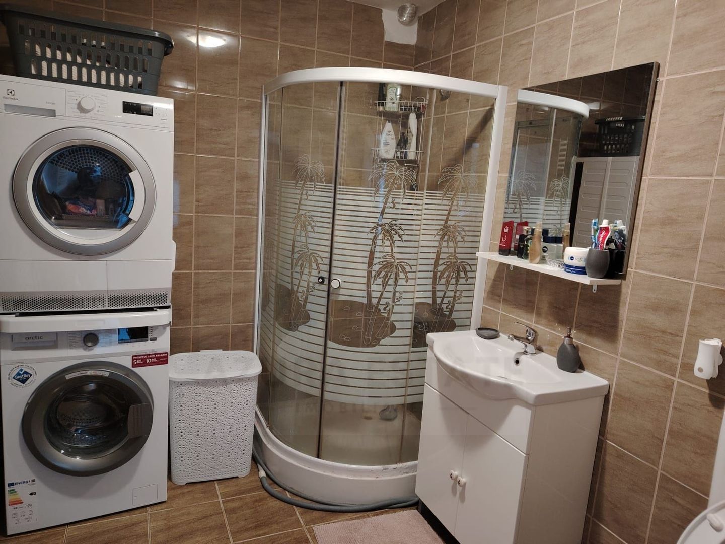 Apartament modern 3 camere 65 mp utili balcon zona Vasile Aaron - Poză 8