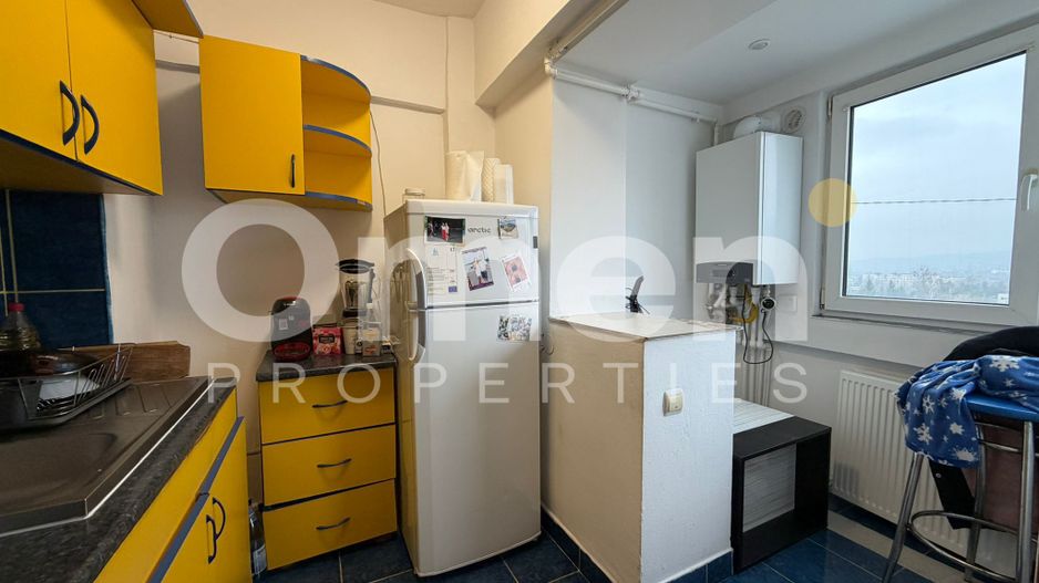 Garsoniera spatioasa, etaj intermediar, zona Garii - Poză 4