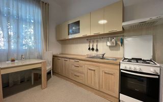 Apartament cu o cameră în zona centrala! - Poză 6