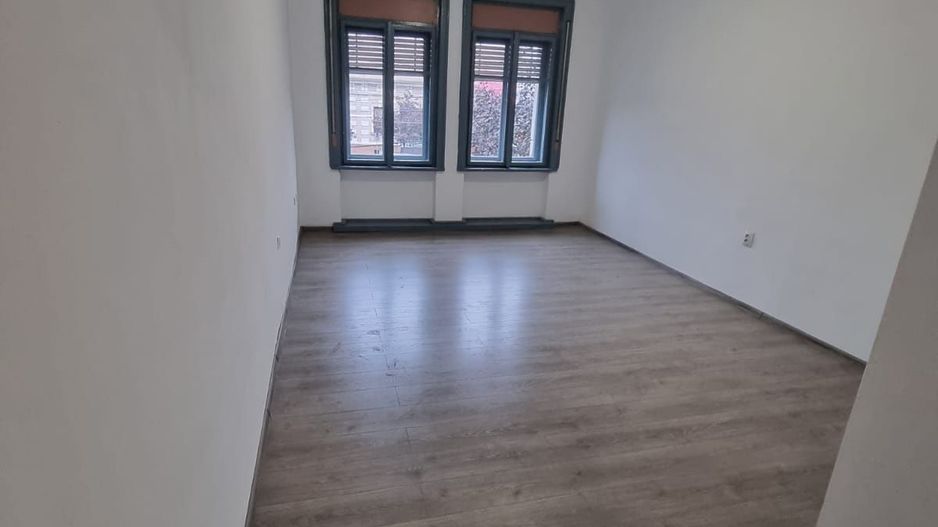 Apartament cu 1 camera zona Iosefin - Poză 1