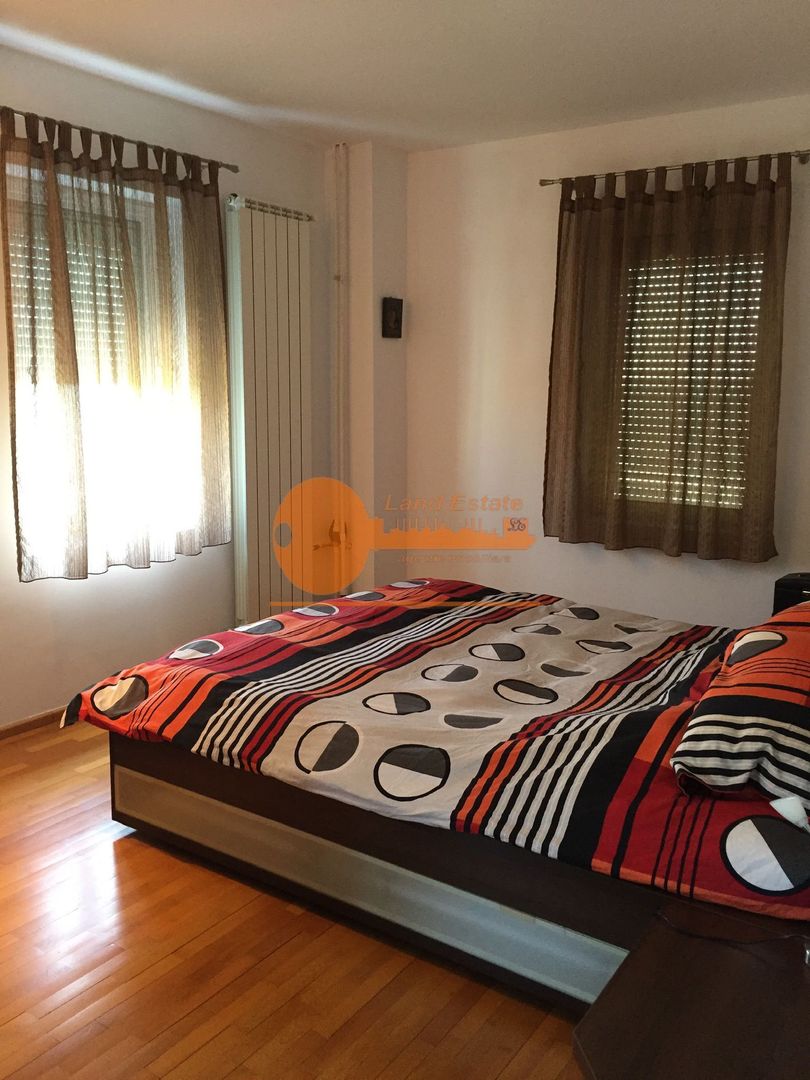 Vanzare 3 camere Vacaresti ( bloc 1985-aproape de metrou ) - Poză 25