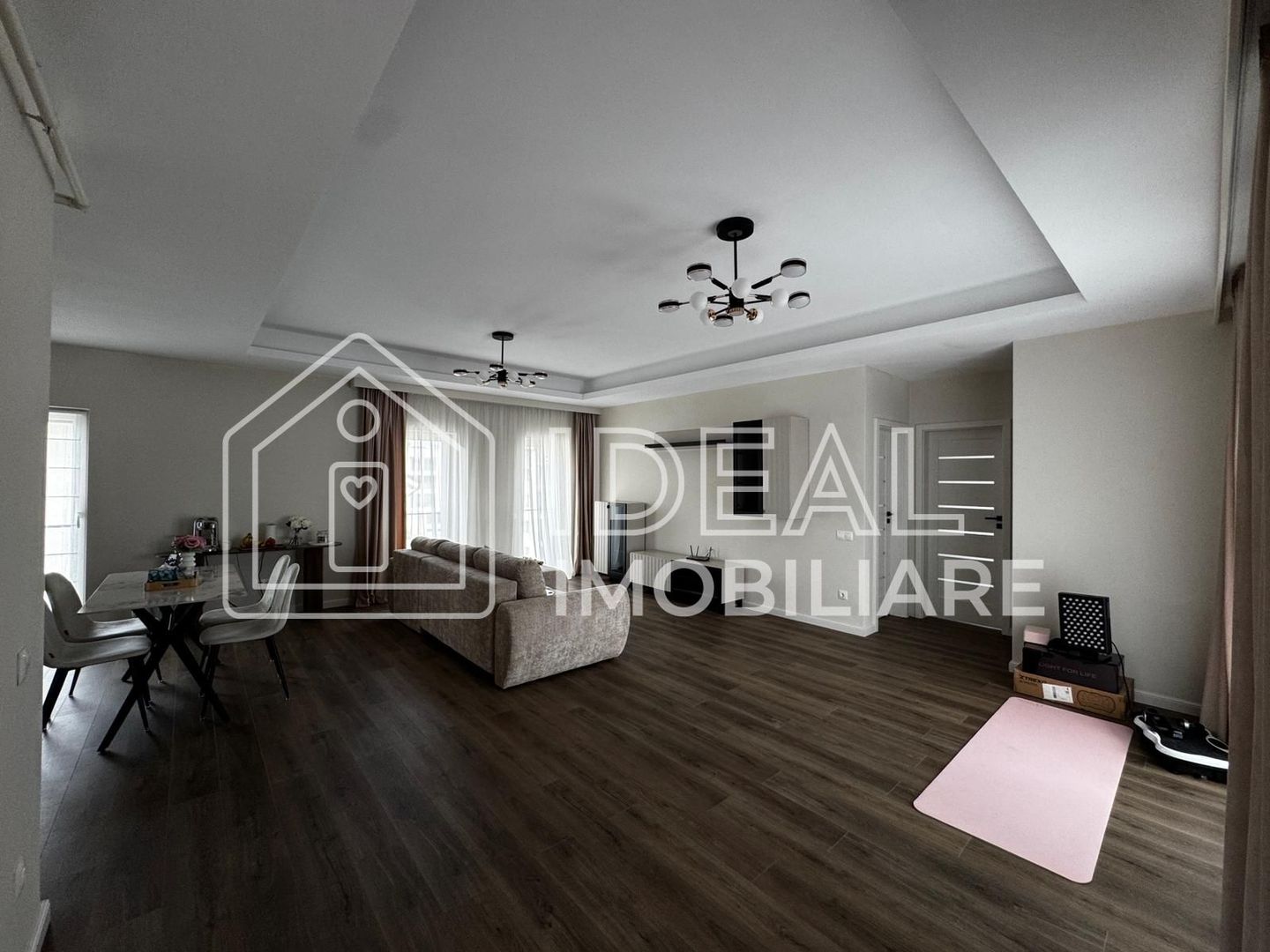 Apartament modern cu 3 camere, la cheie – zona Doamna Stanca - Poză 1