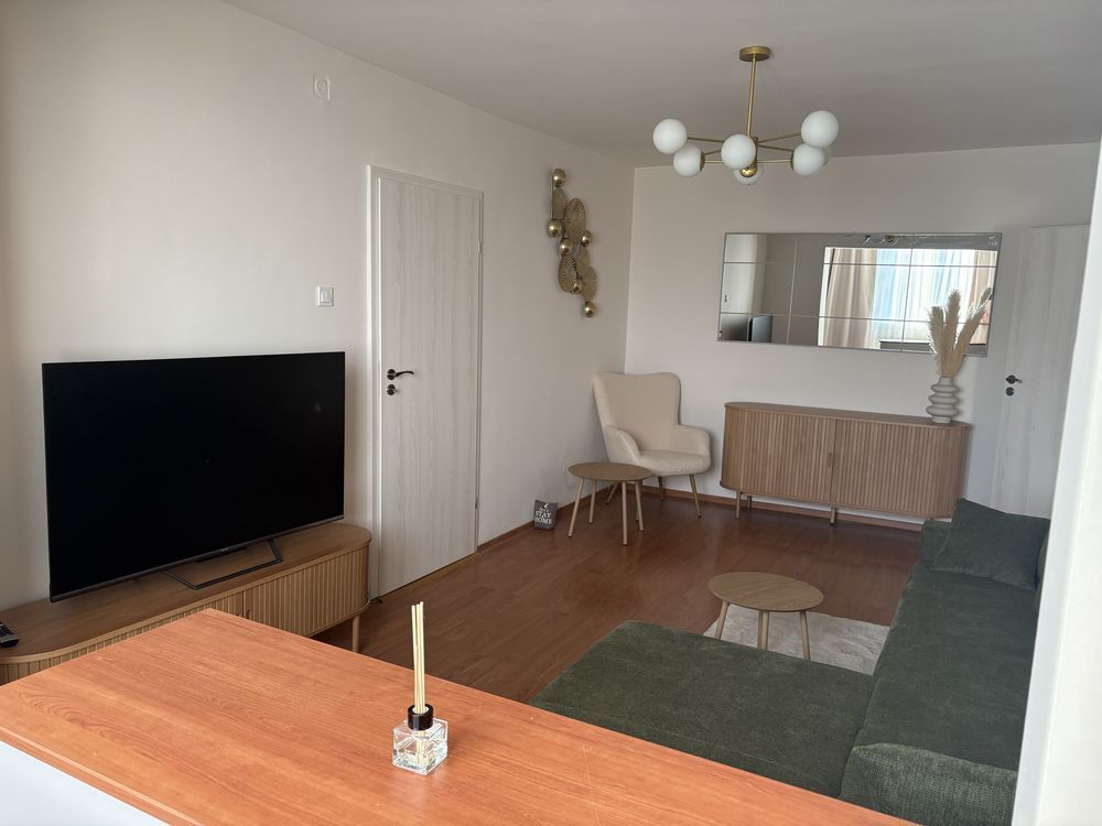 Apartament 2 camere metrou Aparatorii Patriei - Poză 1